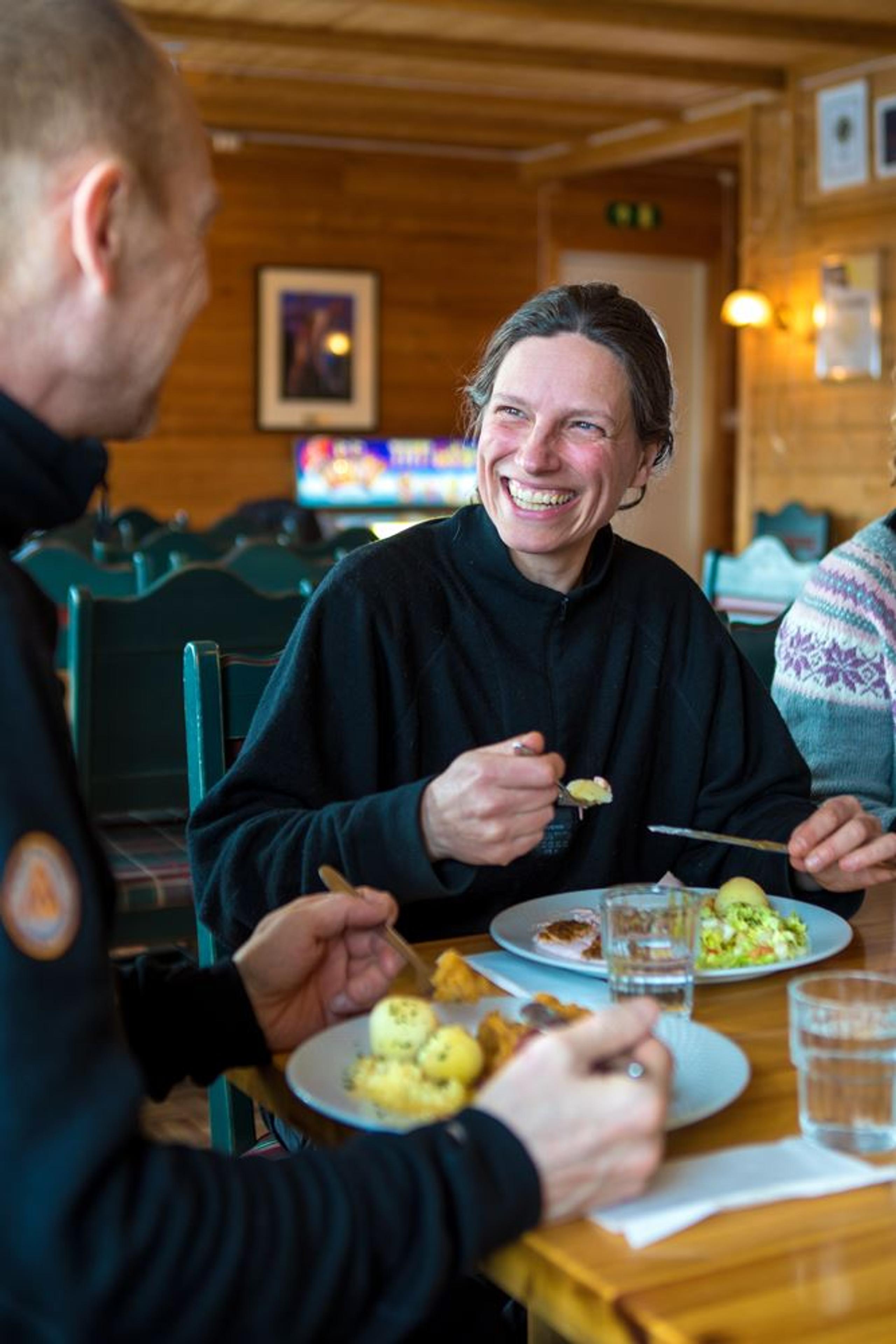Lapphaugen Turiststasjon Café og Catering