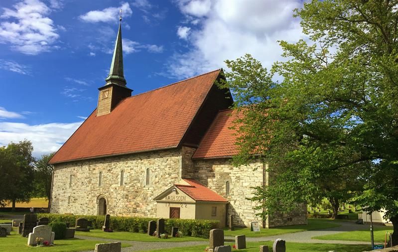 Stiklestad Kirke - hvor slaget på Stiklestad hendte i 1030