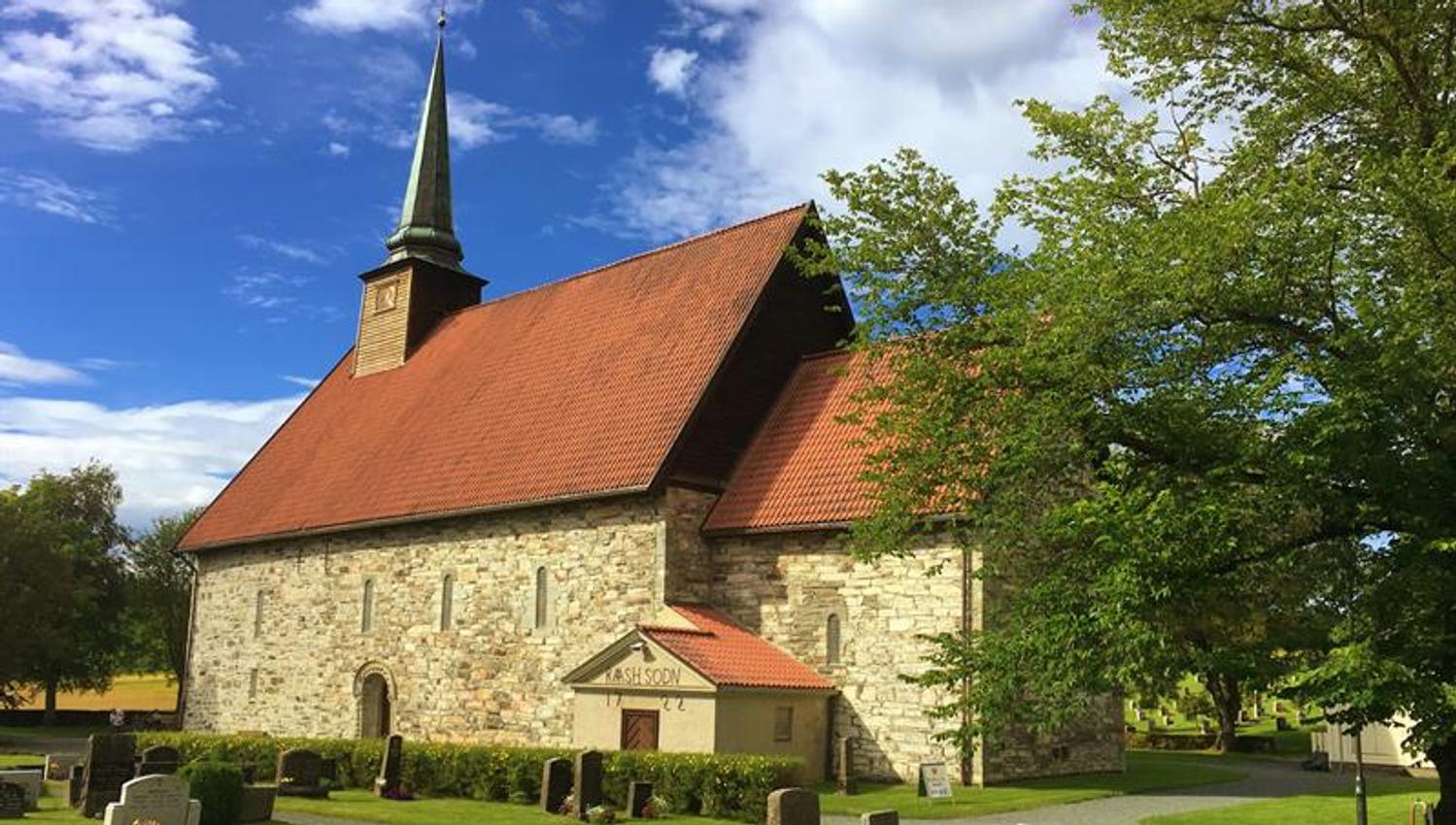 Stiklestad Kirke - hvor slaget på Stiklestad hendte i 1030