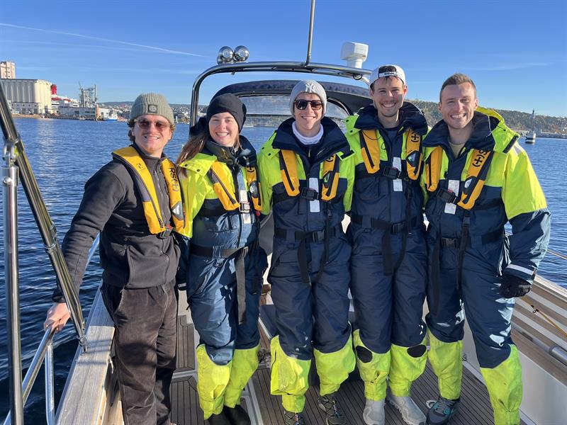 5 guests on the boat