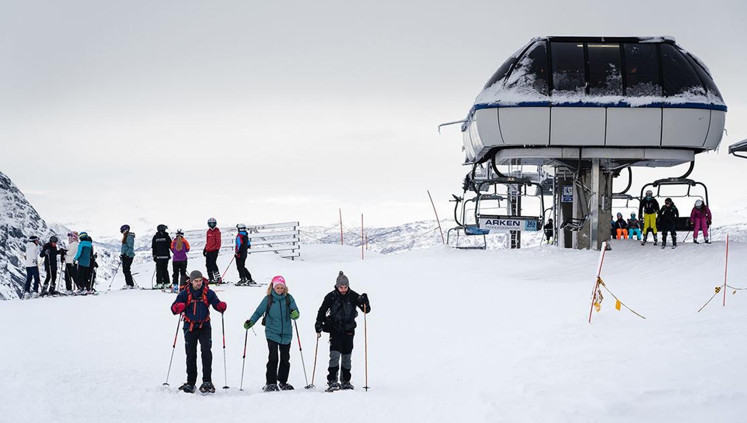 Snowshoeing at Hanguren