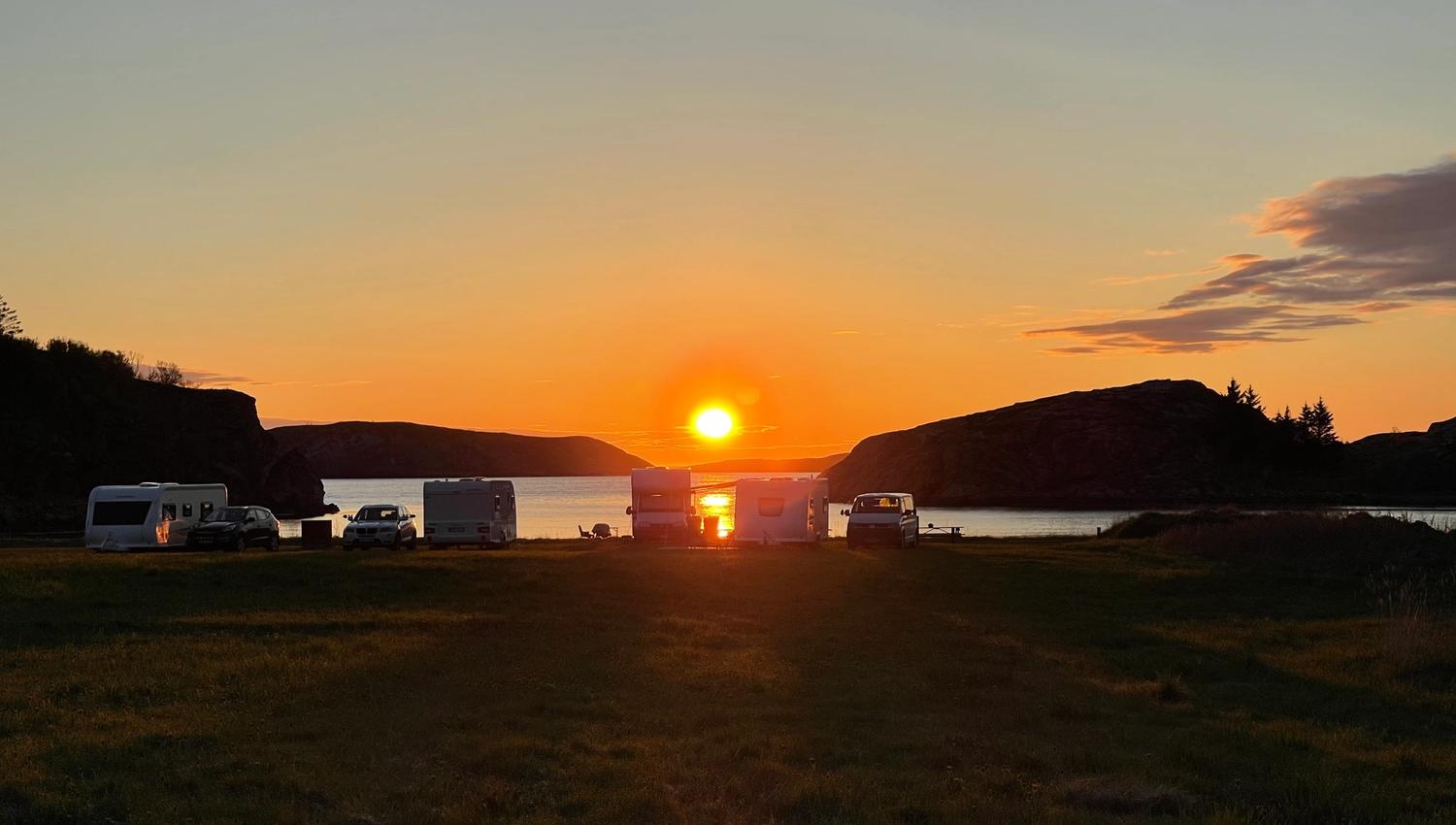 Solnedgang over Hasvåg Sjøcamping