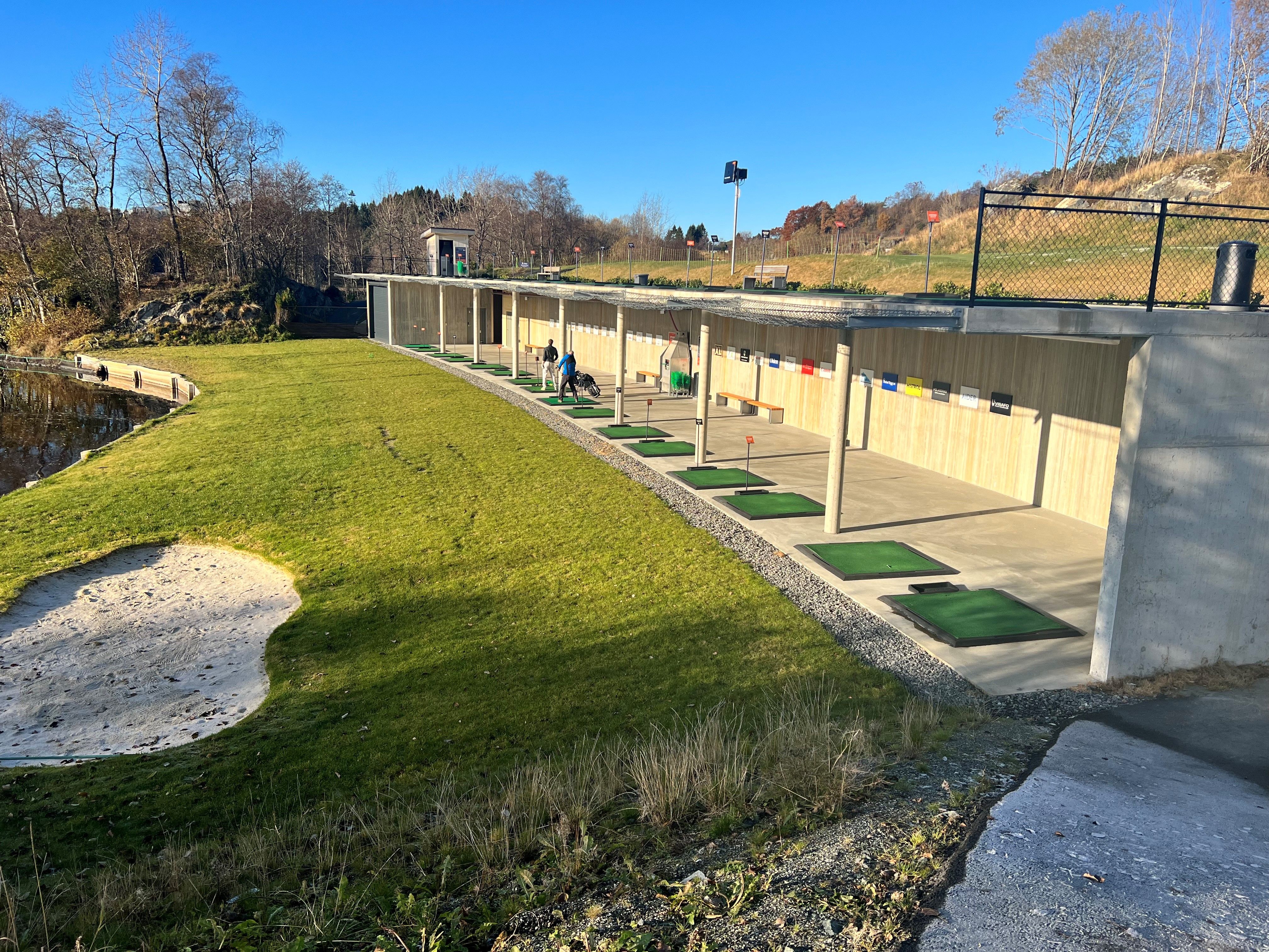 Trackman driving range