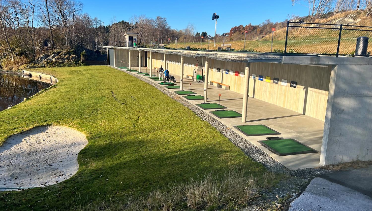 Trackman driving range