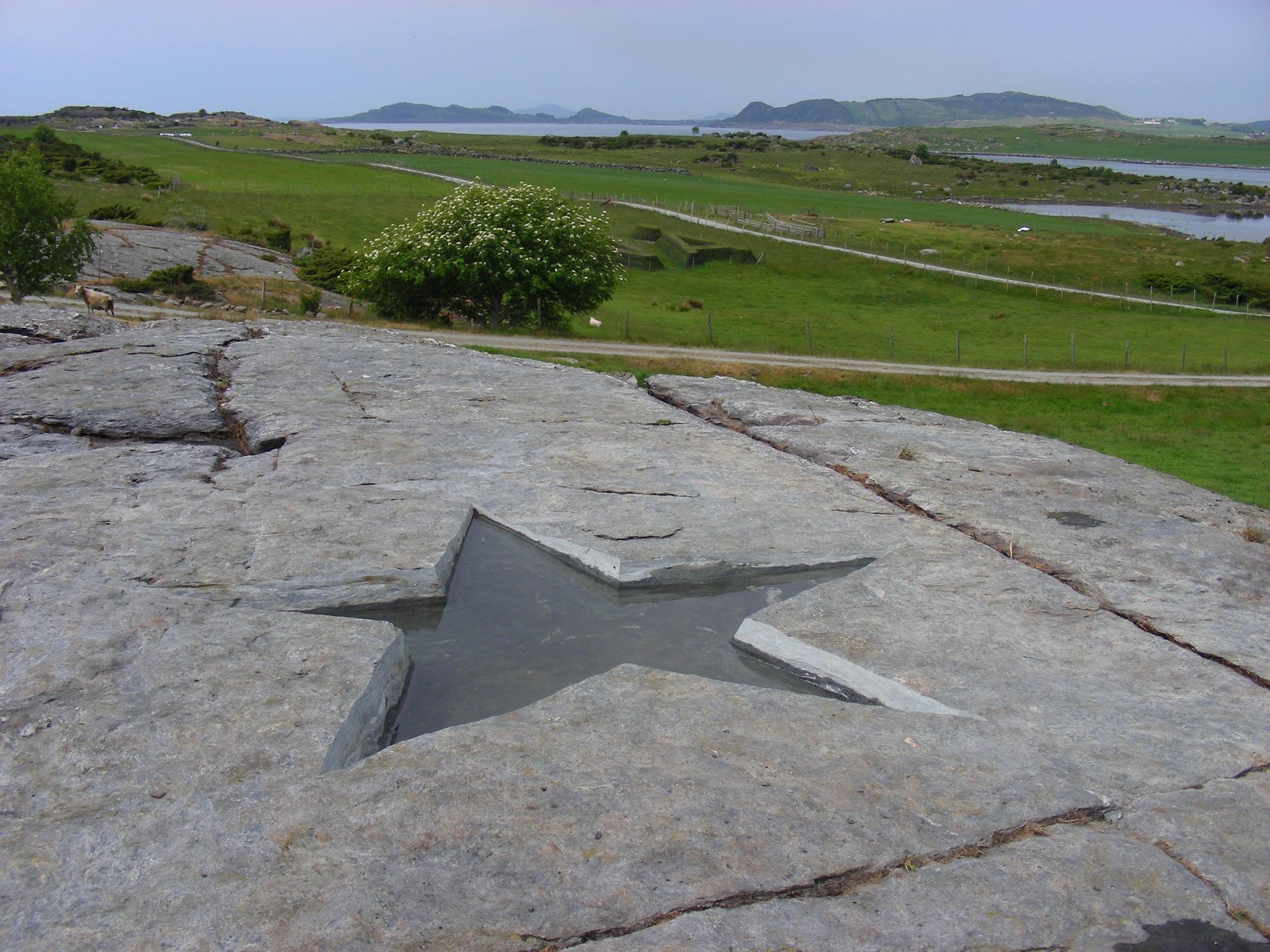 Art and landscape at Bru - Horizons and fragments