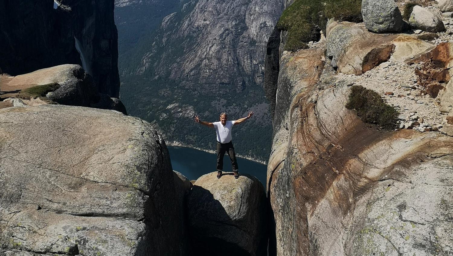 Kjeragbolten - are you taking the step onto the rock?