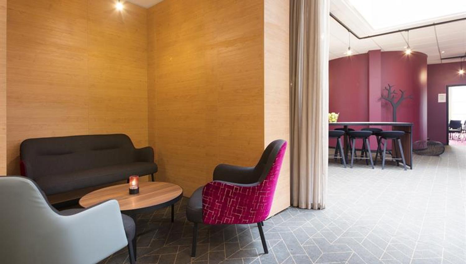 seating space in the common areas