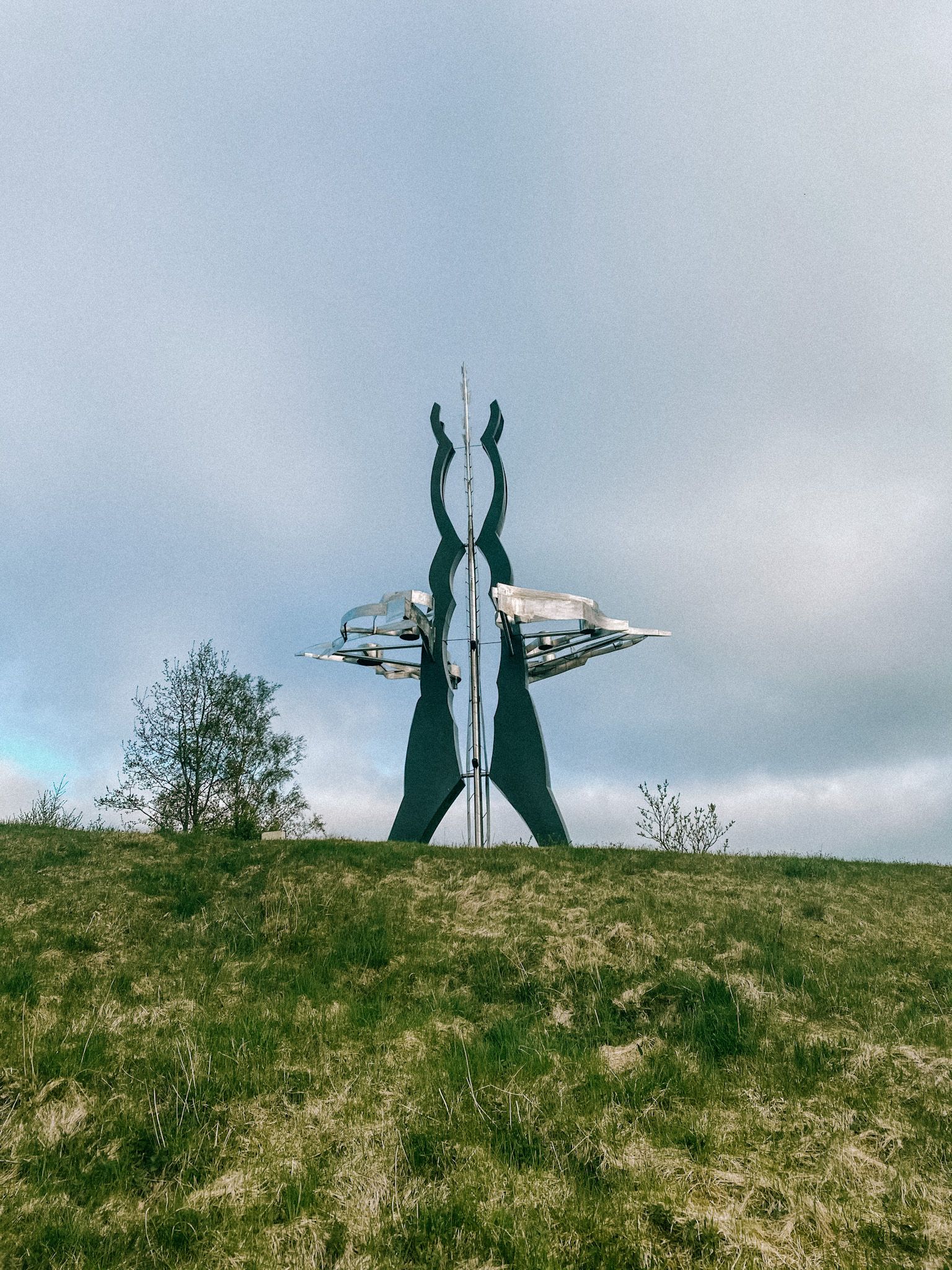The sculpture Ode to the Light at Storedal Cultural Center. Photo.