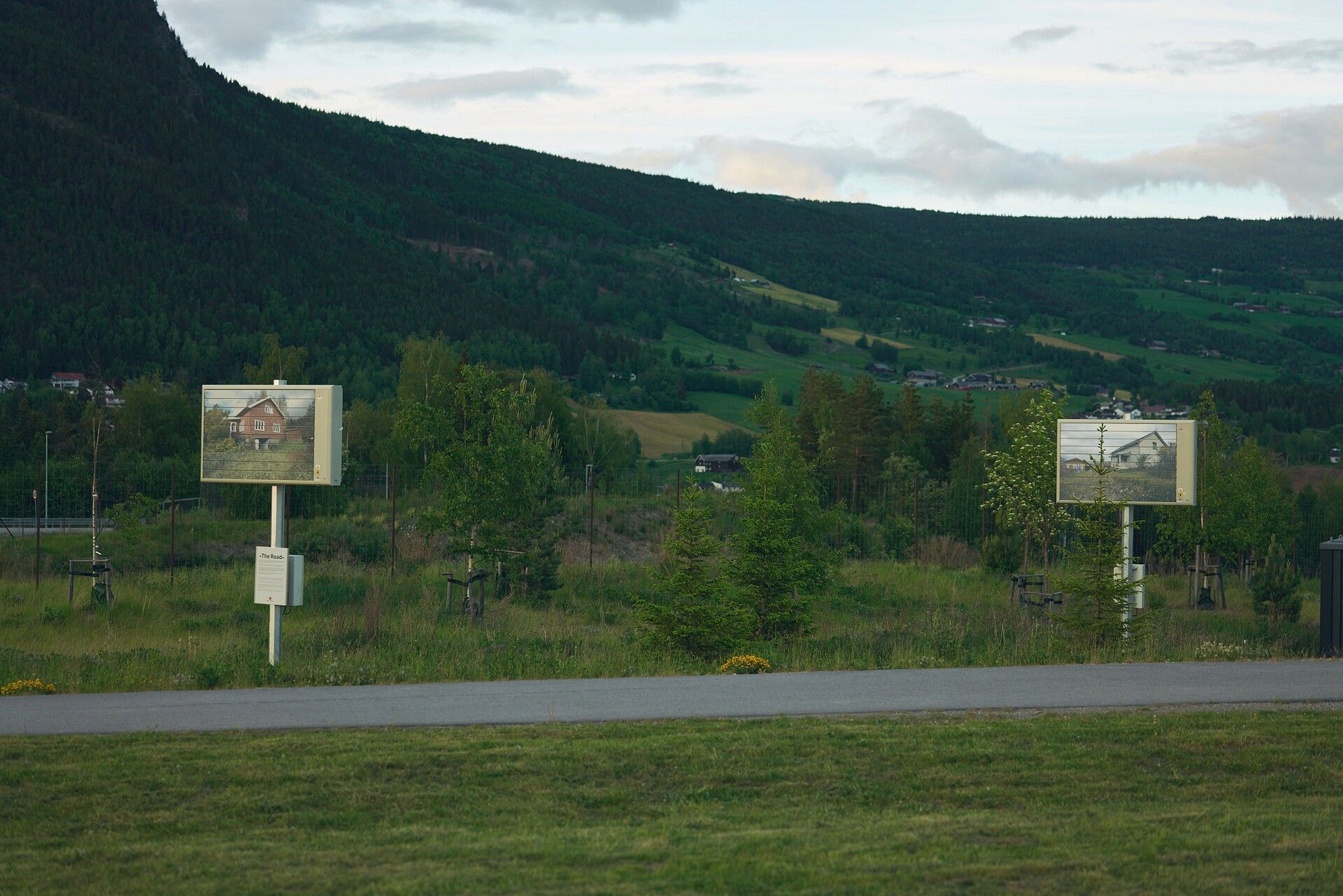 The-Road-Lars-Andreas-Tovey-Kristiansen-2017-.-Kunstlandskap-Gudbrandsdalen--LL-04836_1920- Foto_Ola
