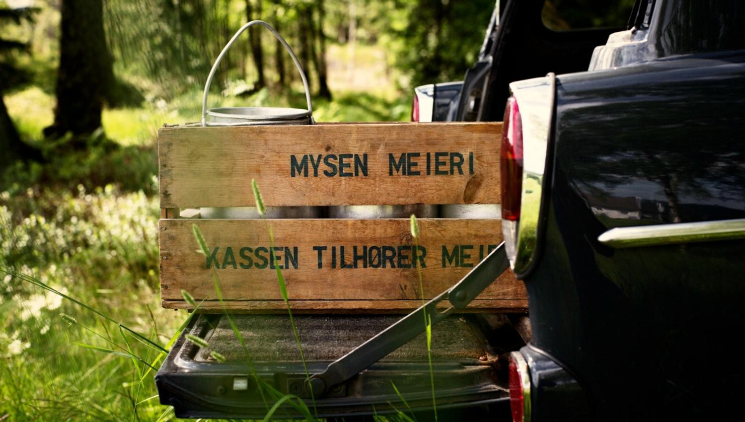 Bil med kasse