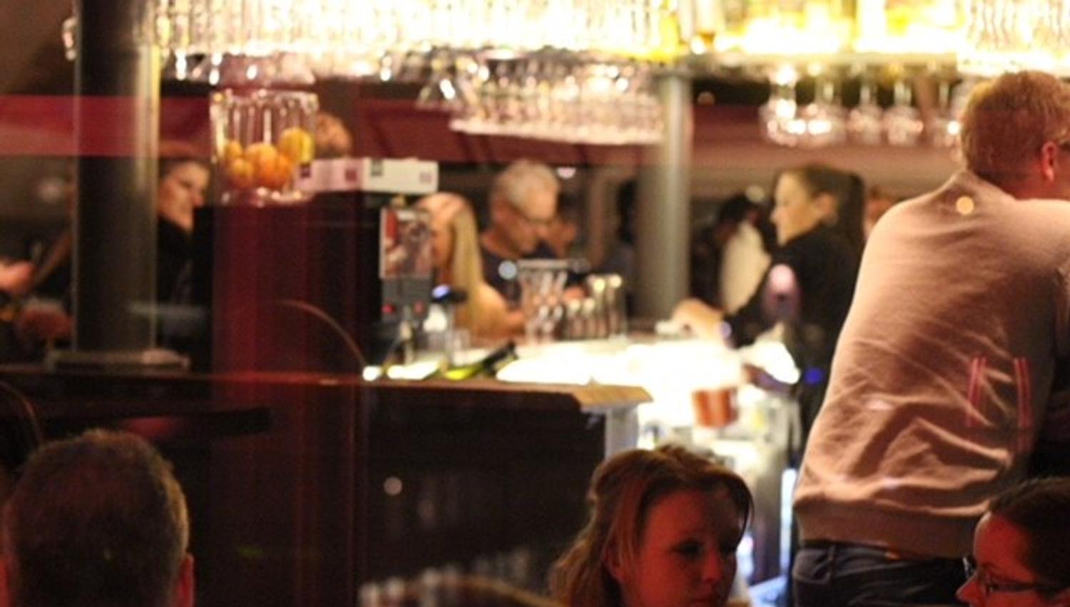 Toppen bar at Mølla hotell