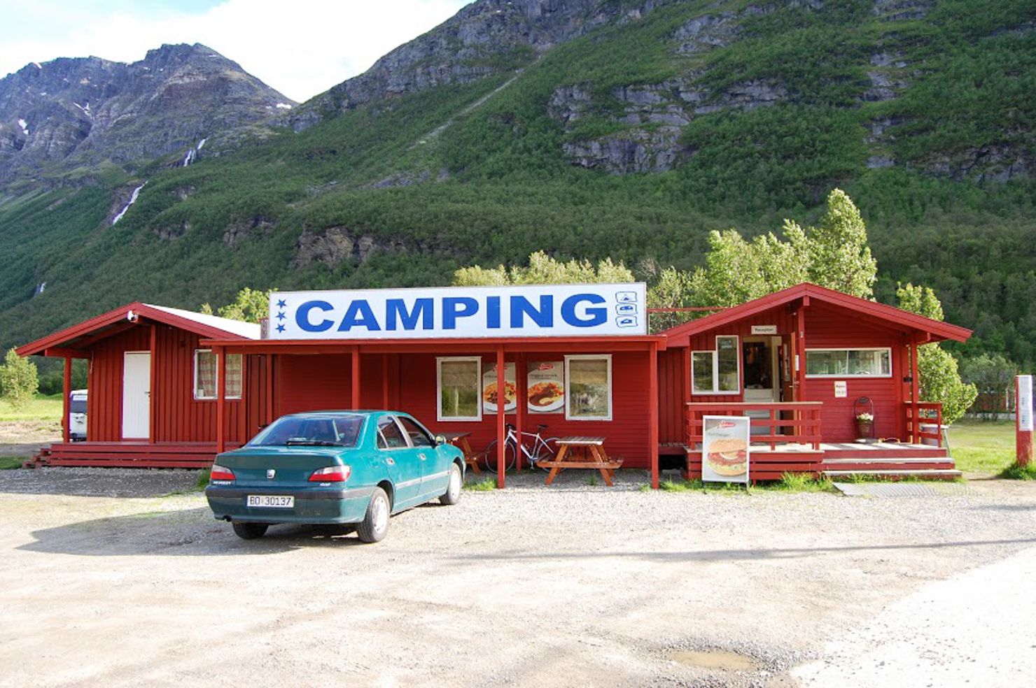 high_north_birtavarre_camping_reception_and_restaurant