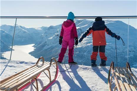 Tobogganing | Loen Active