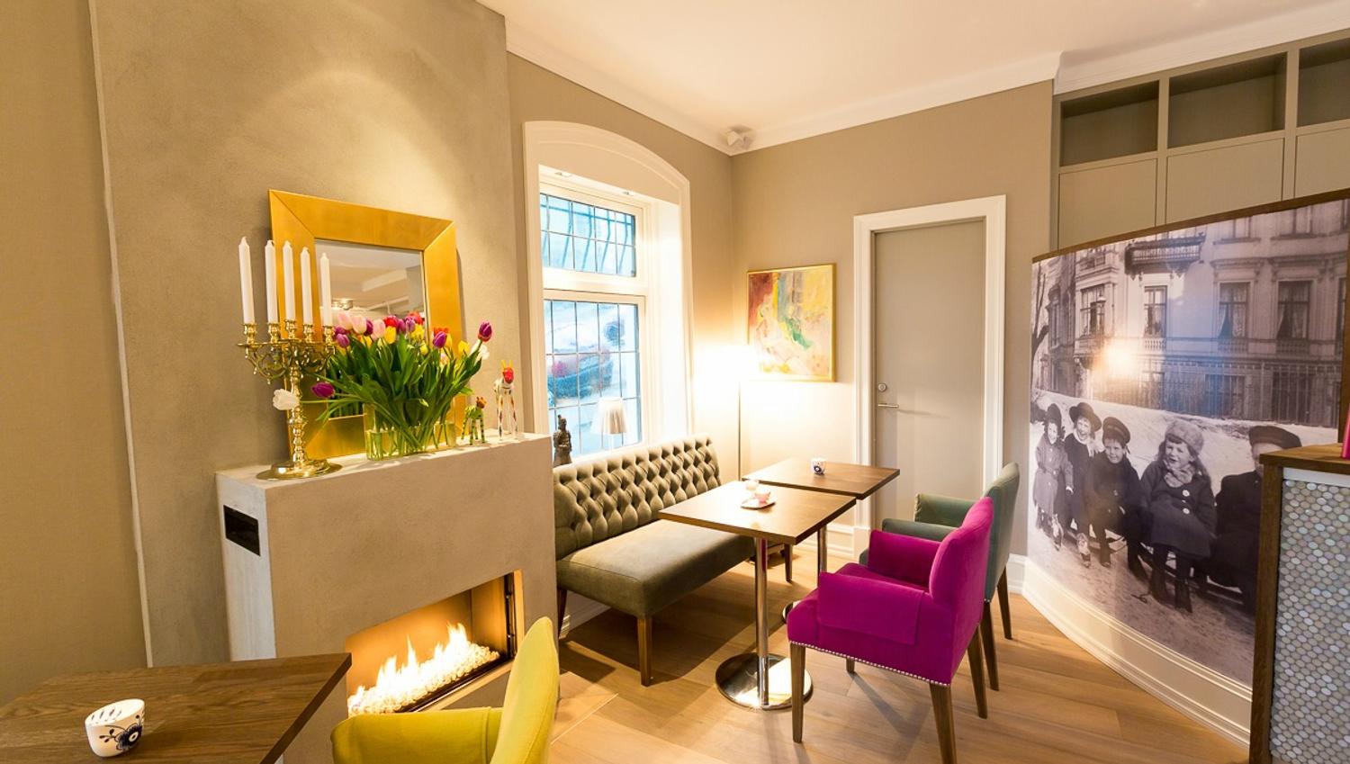 Hotel Park - reception area