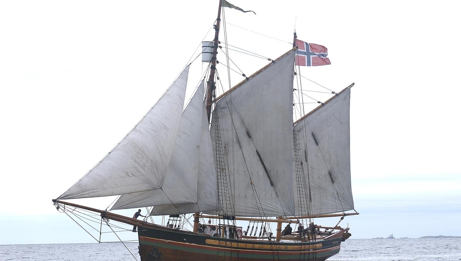 The Arctic liner Berntine at sea