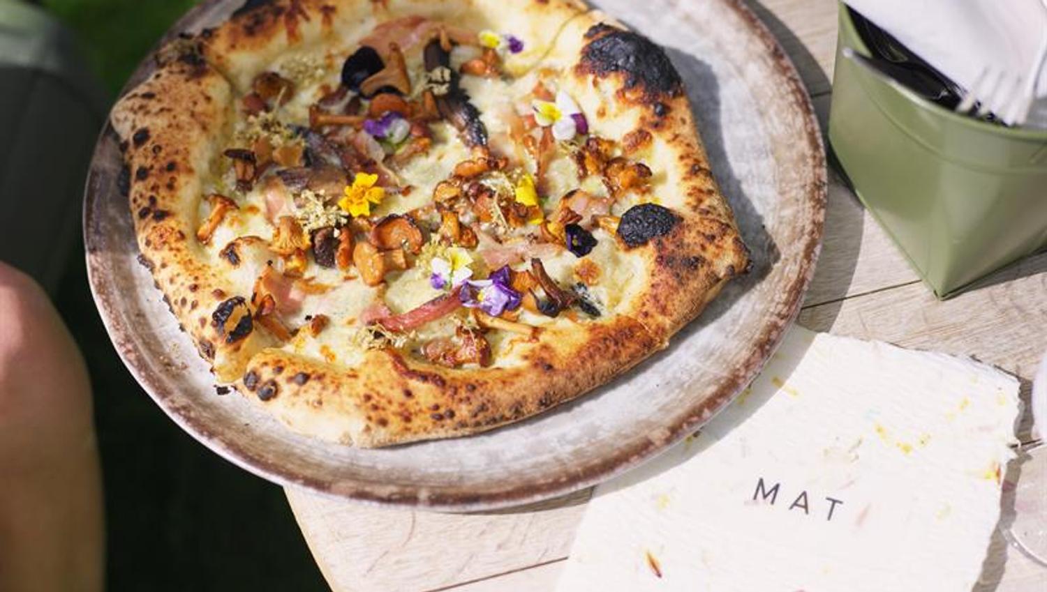 pizza hos Lindheim Ølkompani