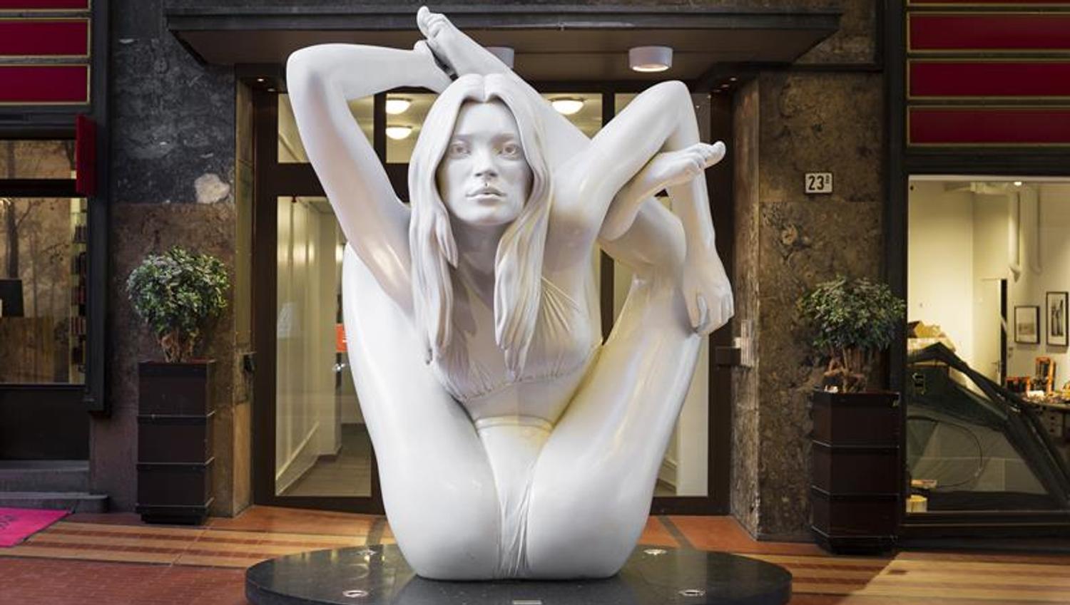 Sphinx/Kate Moss by Marc Quinn