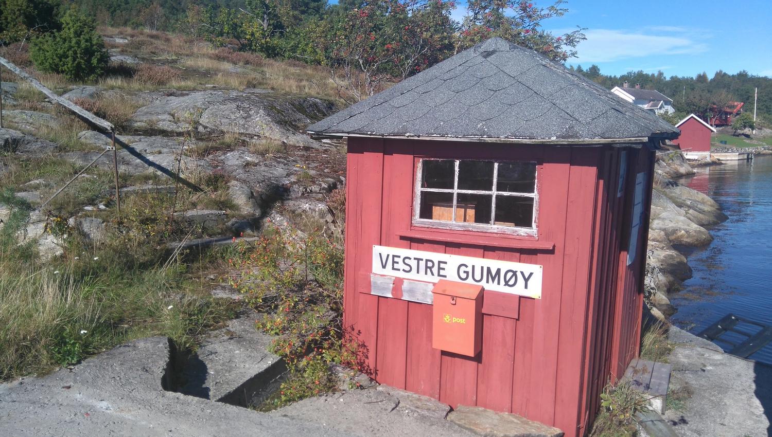 Vestre Gumøy pier