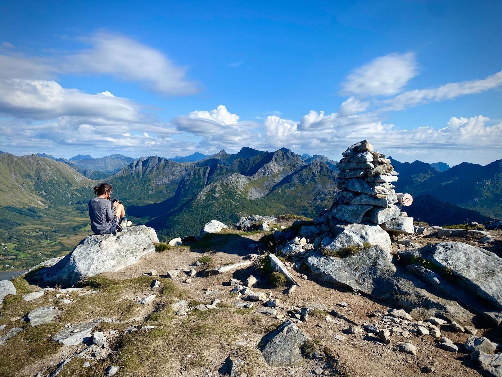 Wilderness Hiking Tour - Mountain Adventure Lofoten
