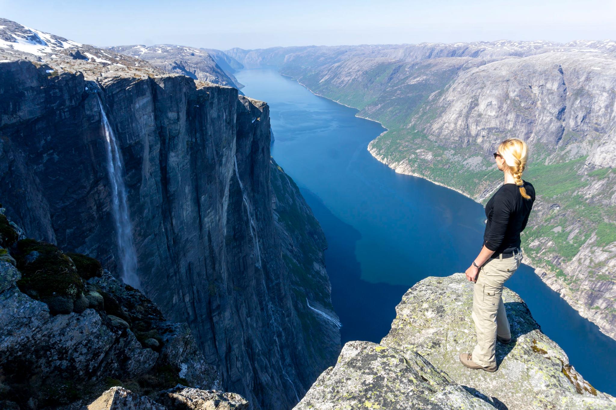 Hike to Nesatindane near Kjerag