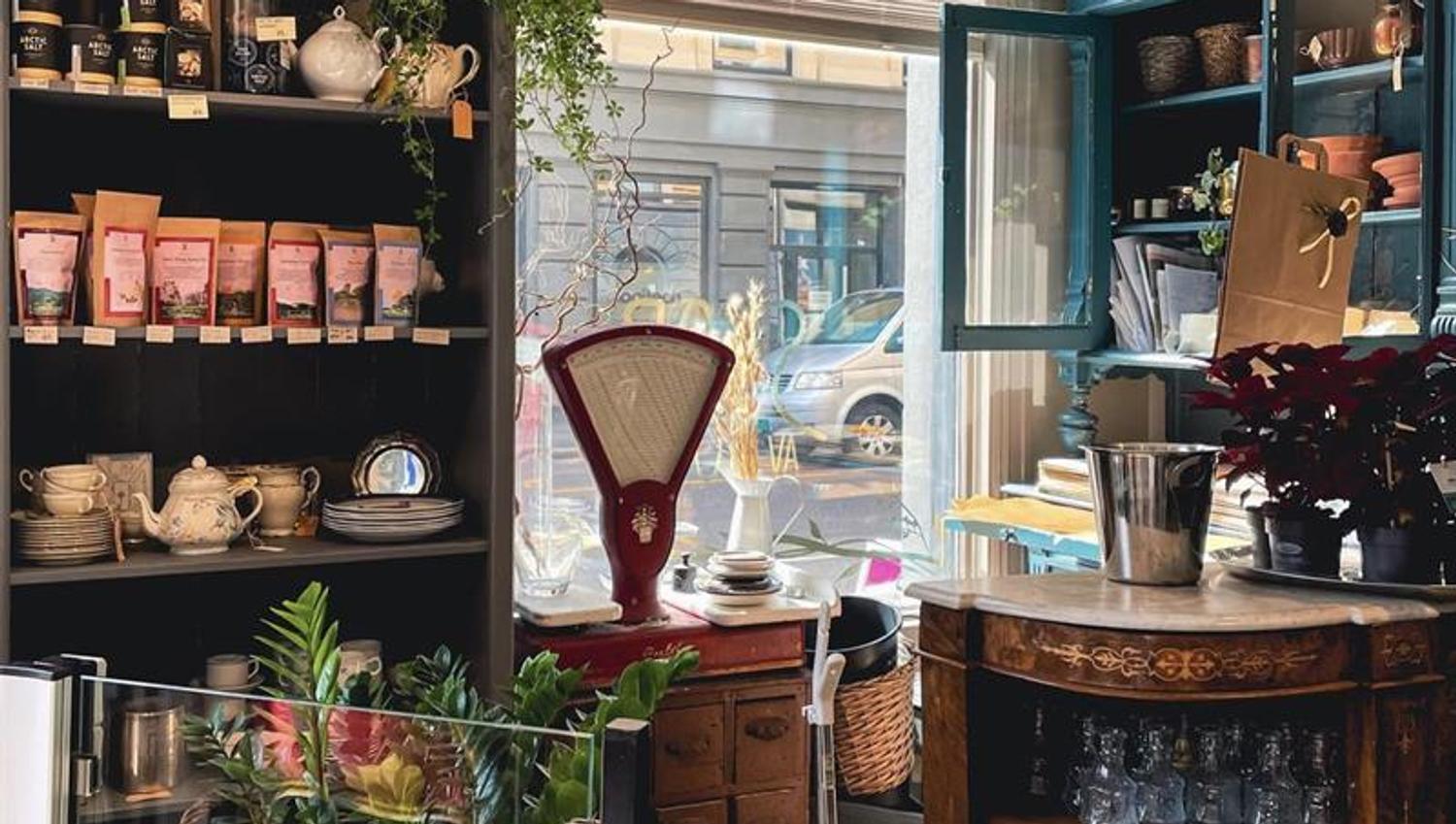 vintage interiors
