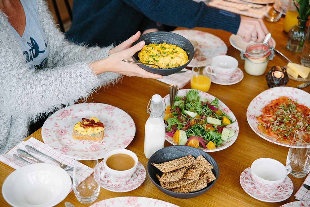 Breakfast with scrambeled eggs 
