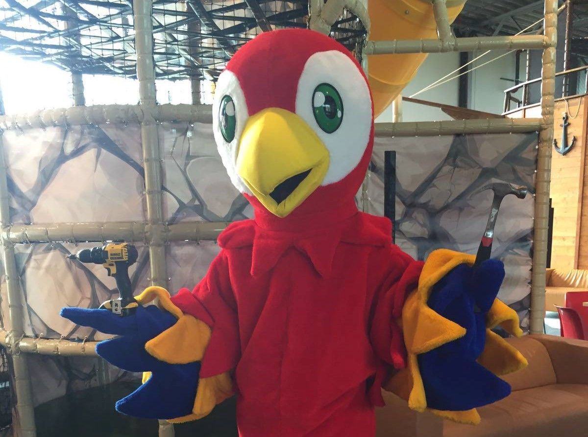 Amigos Playland's mascot. Red bird.