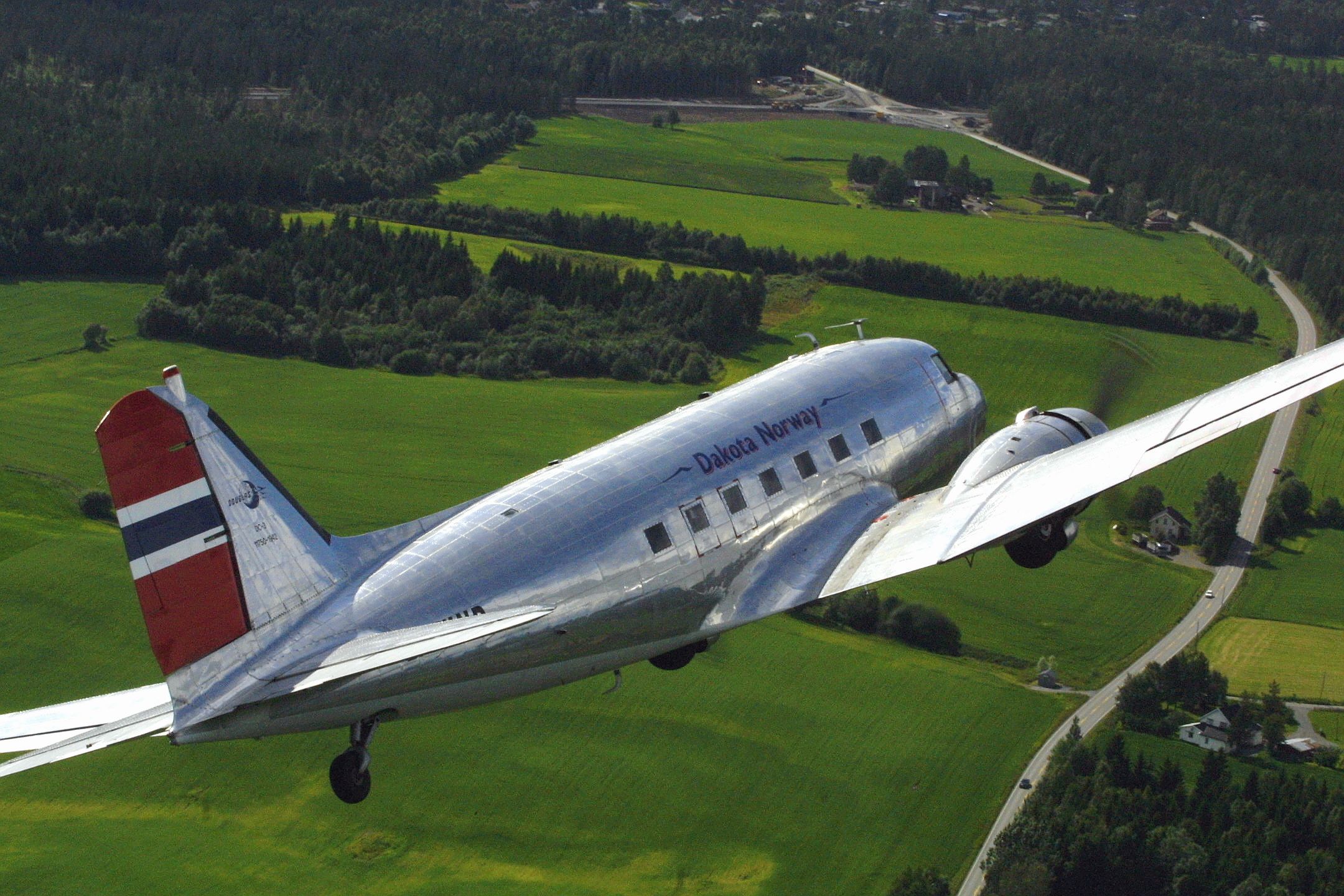 Dakota Norway in the air