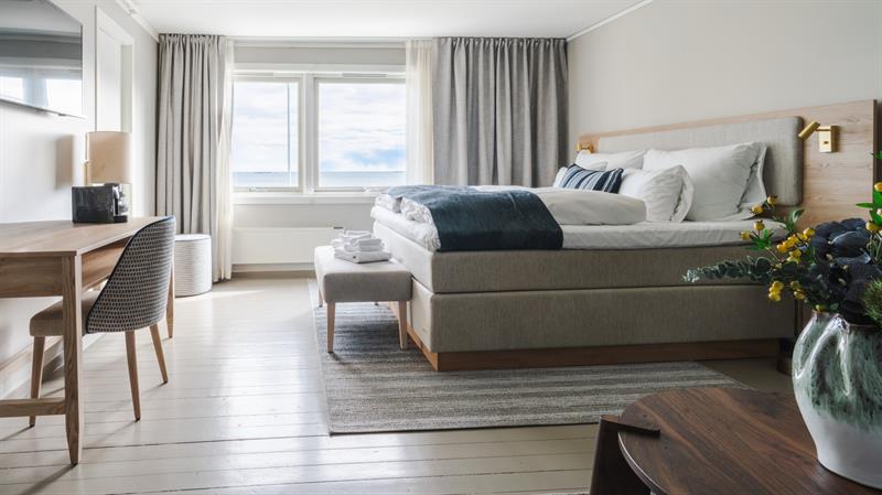 Superior Deluxe-rom med flott sjøutsikt og en rolig atmosfære tett på Skagerrak.