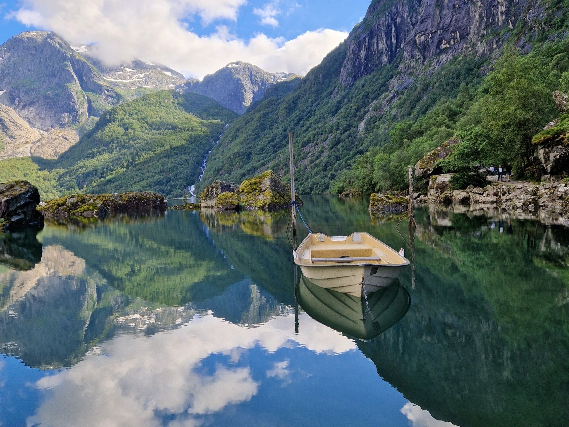 Bondhusvatnet can also be visited on request