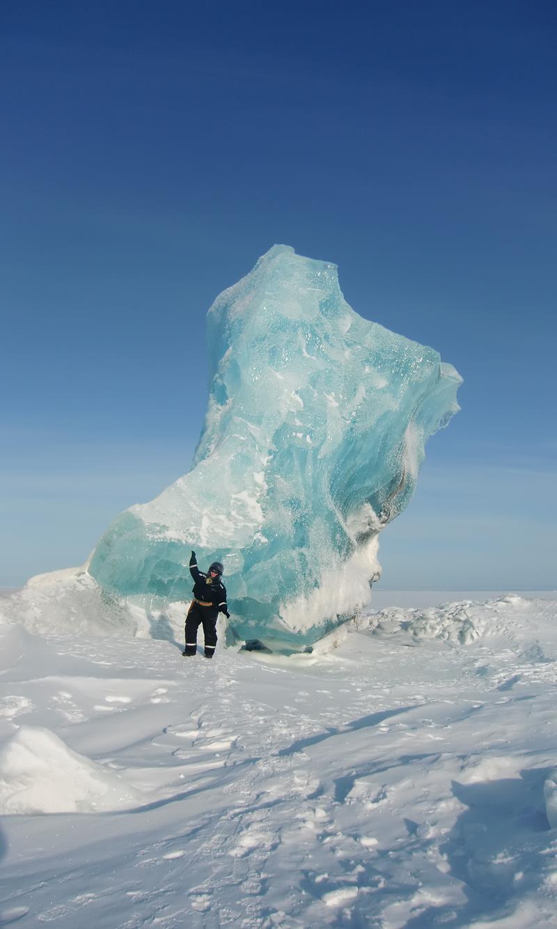 Snøscooter tur til Østkysten - Spitzbergen Adventures