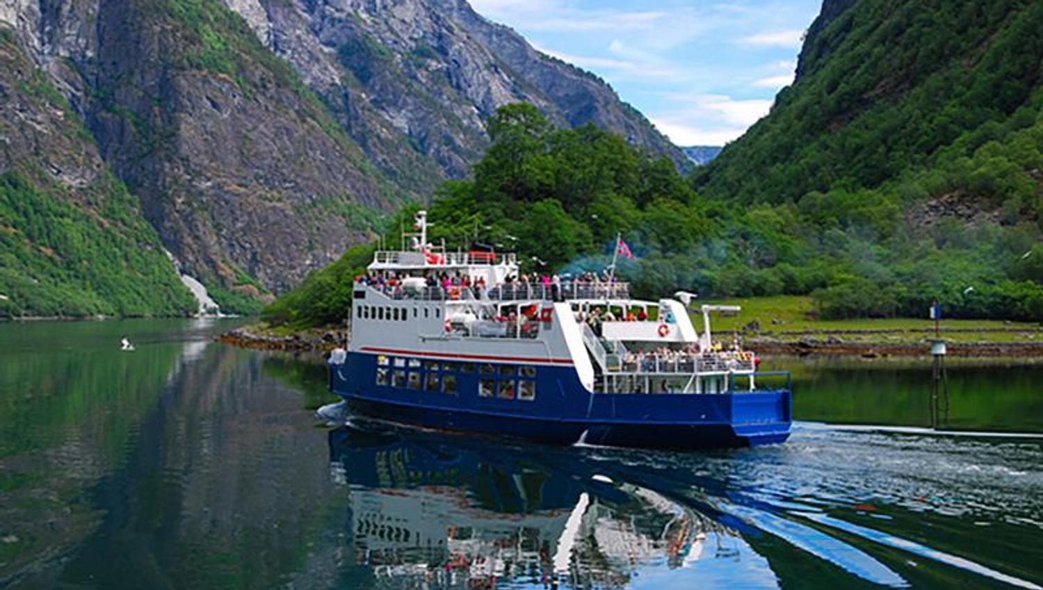 Fjord cruise from Gudvangen to Flåm
