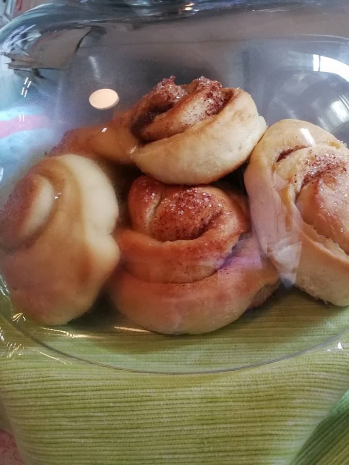 cinnamon buns