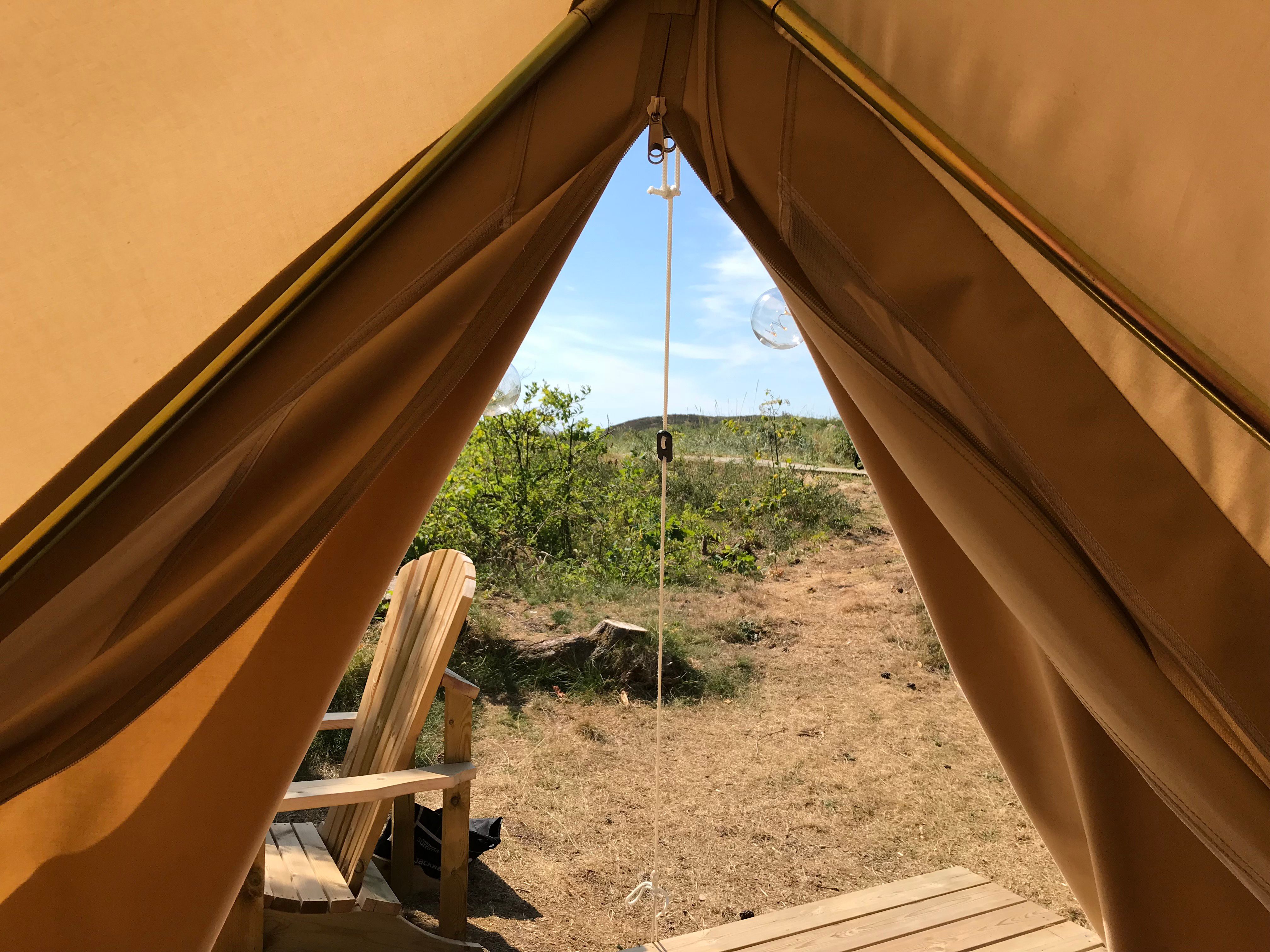 Utsikt-glamping-telt-Lomsesanden
