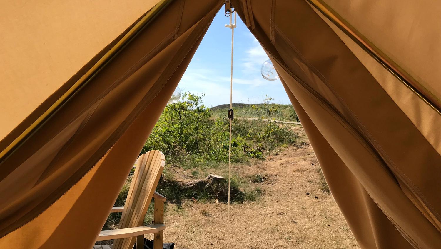 Utsikt-glamping-telt-Lomsesanden