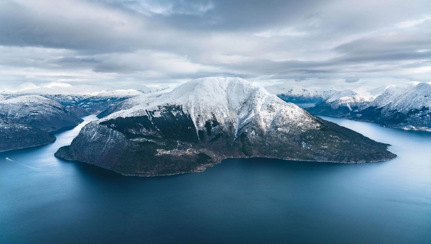 Oksen Peninsula