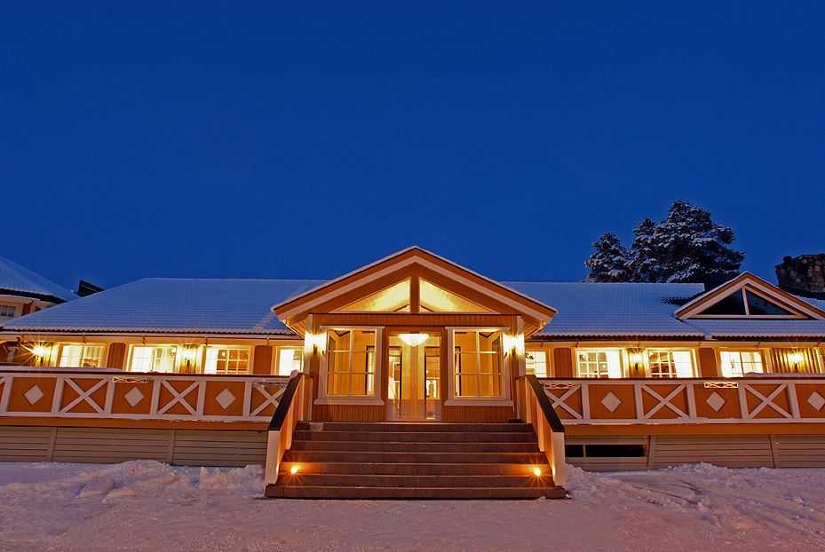 Julestemning på Hafjell hotell.  Vi tilbyr julebord i november og desember.  Dessuten er hotellet åpent i julen.
