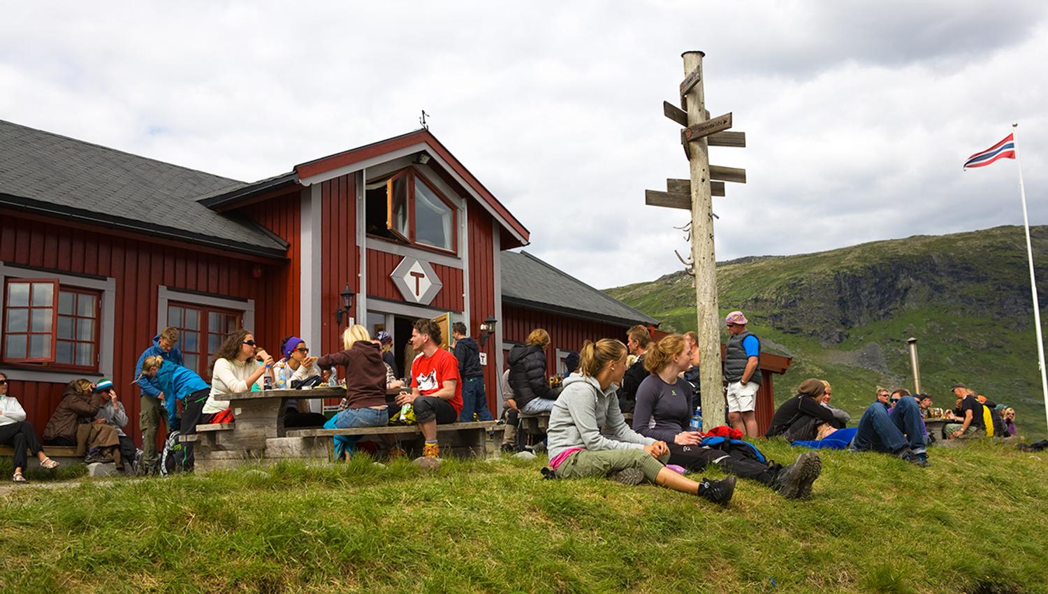 Fondsbu Turisthytte, Eidsbugarden, DNT