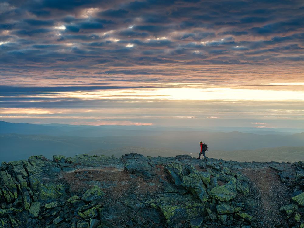 hiking on top of Gaustatoppen