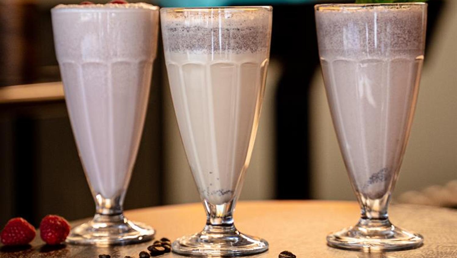 Shakes.