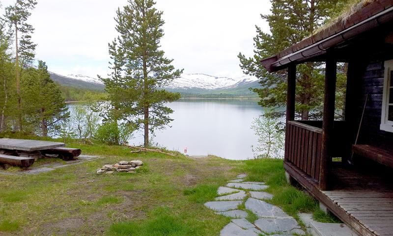 Strandstua ved vannet, Bårdsgarden