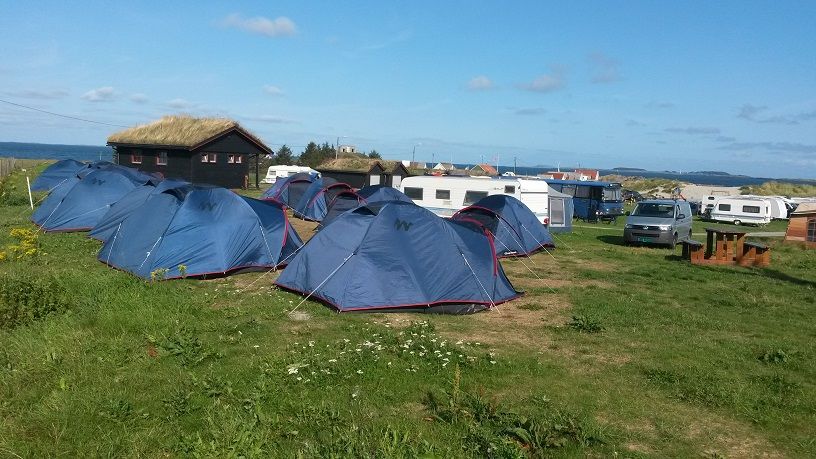 Here you can stay with your tent, motorhome, caravan or in a cabin