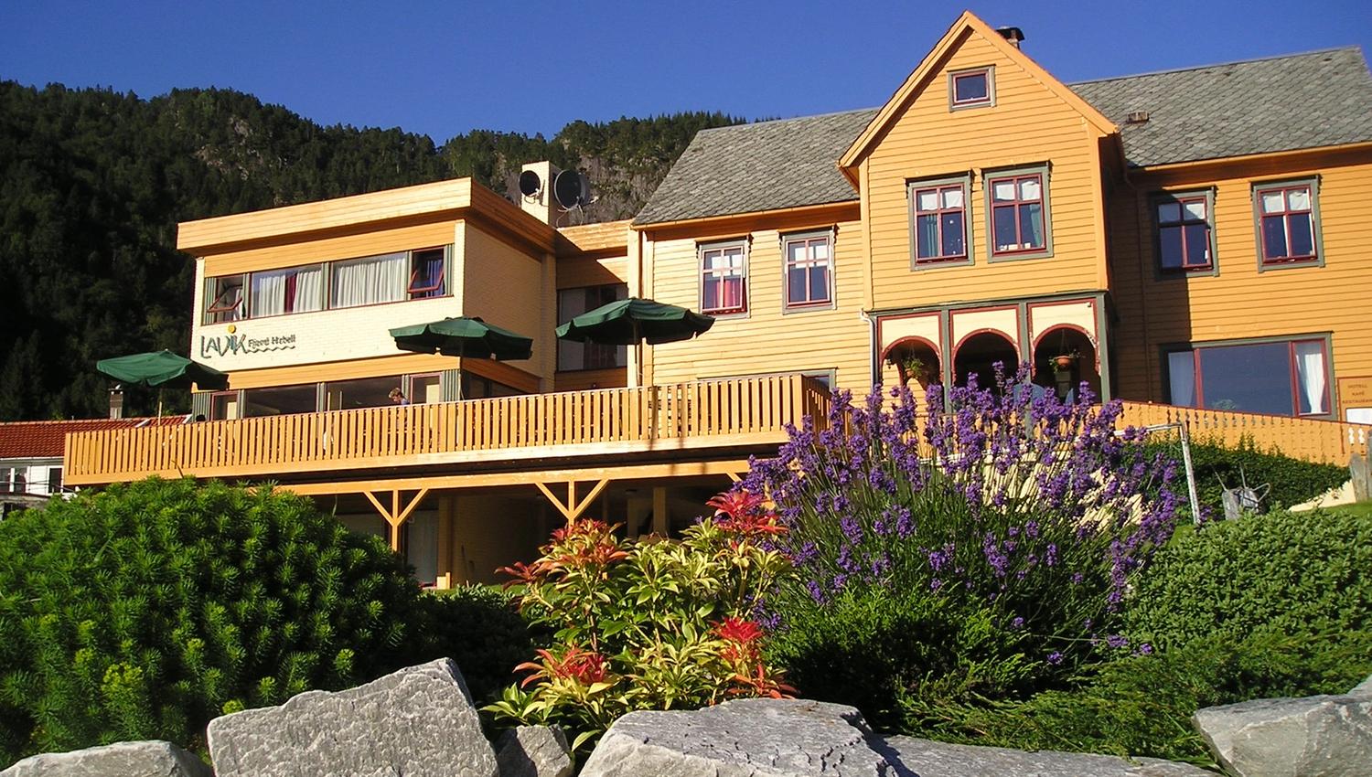 Lavik Fjord Hotel & Apartments