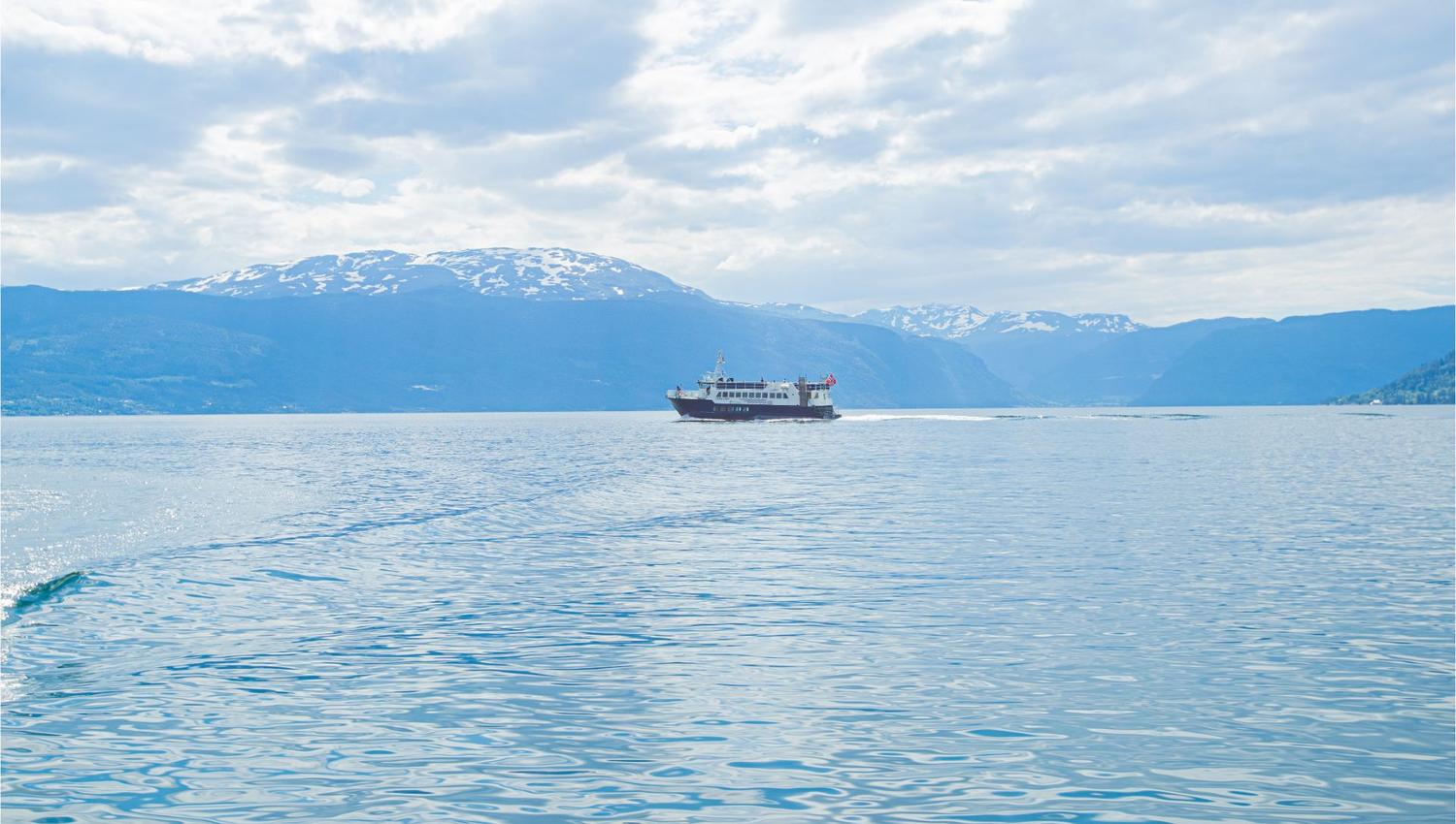 Fjord Cruise Balestrand Glaciertour