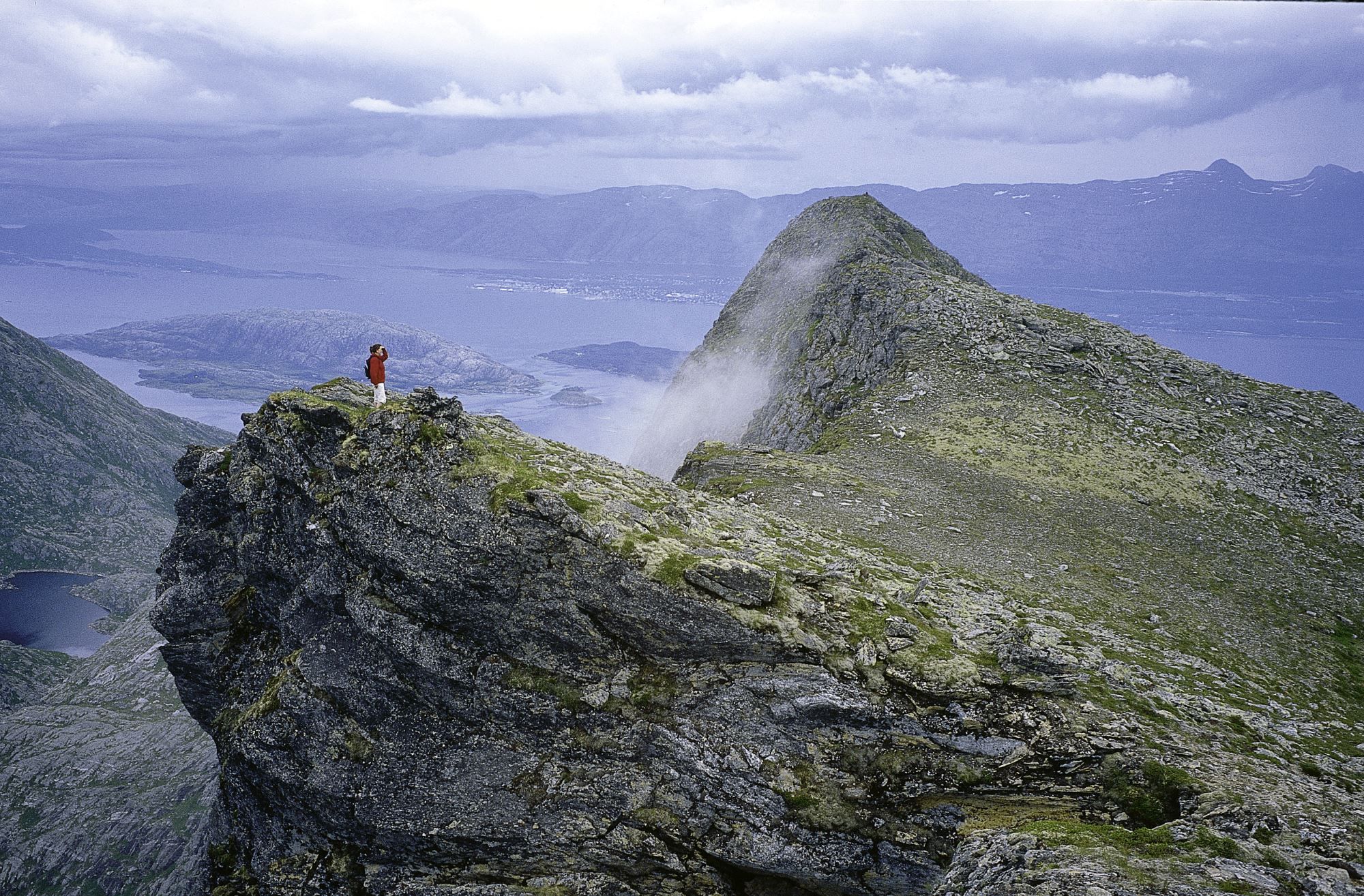 The Mount Dønnamannen