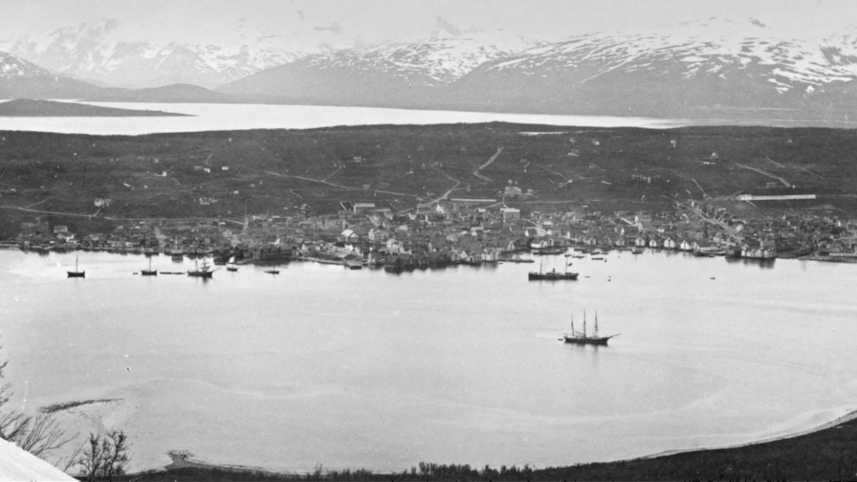 Historic view of Tromsø offering a glimpse into the city's past and development.