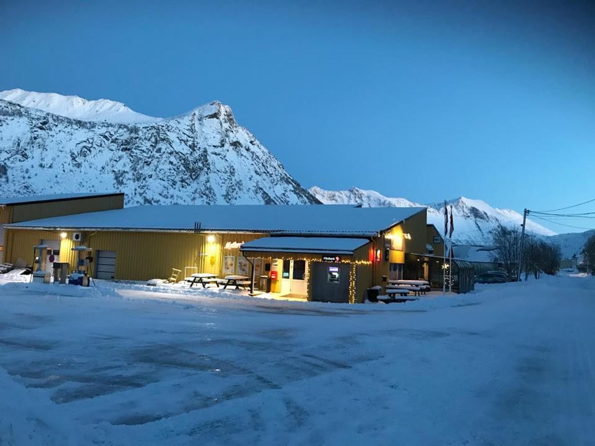 winter, outside local