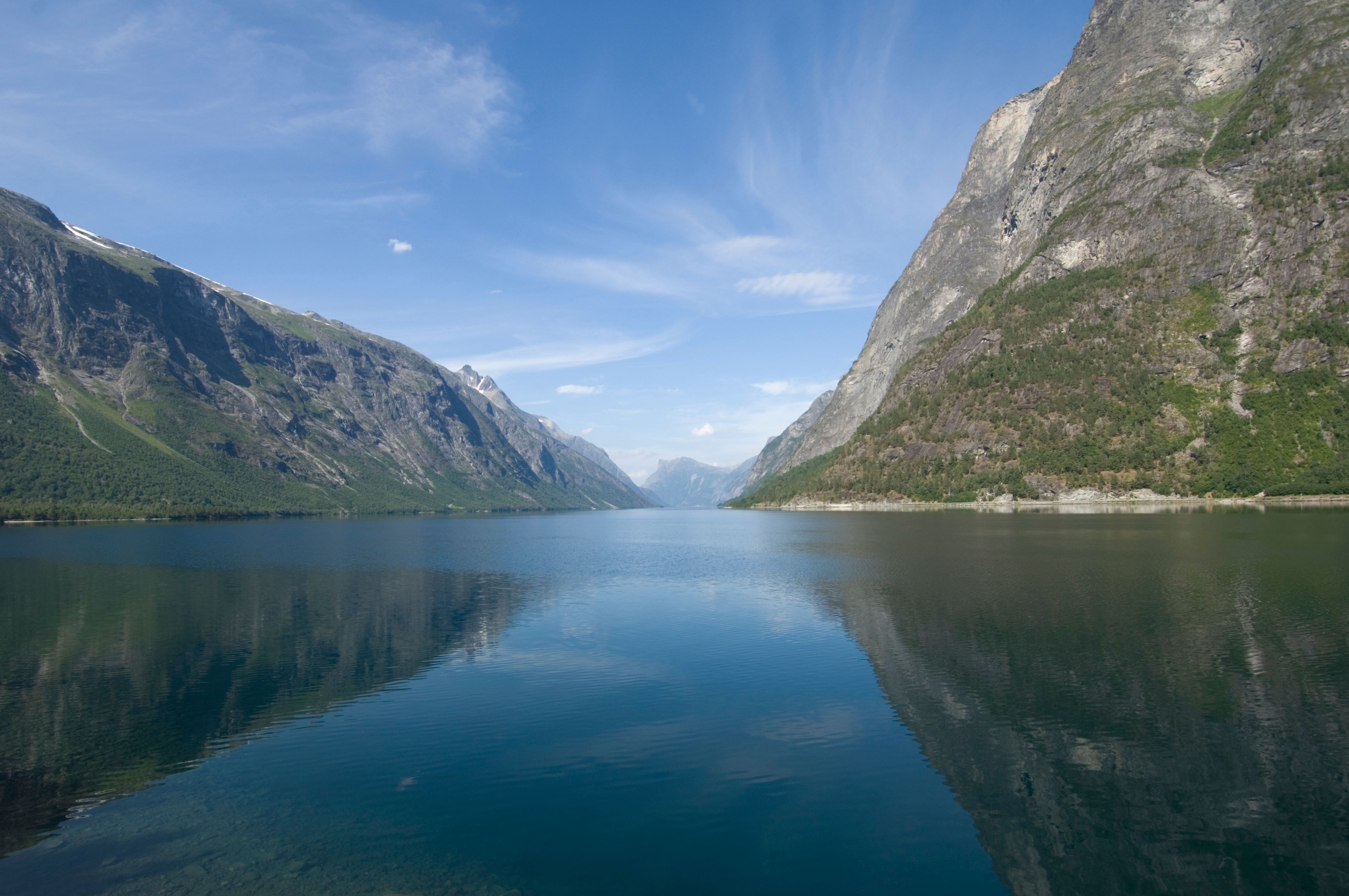Eikesdalsvatnet