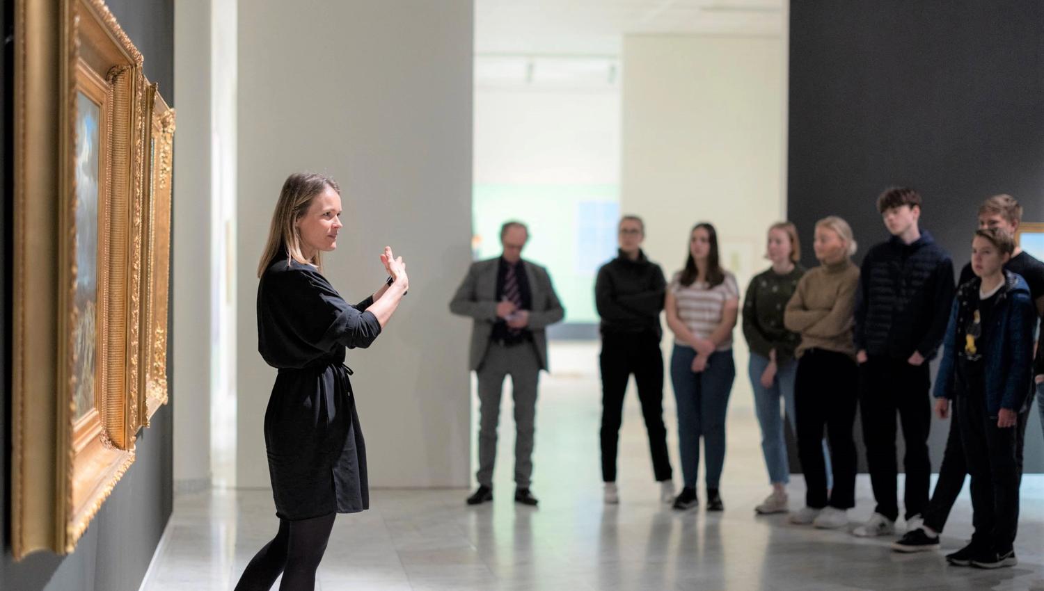 Nehmst du an einer geführten Tour durch das Museum teil