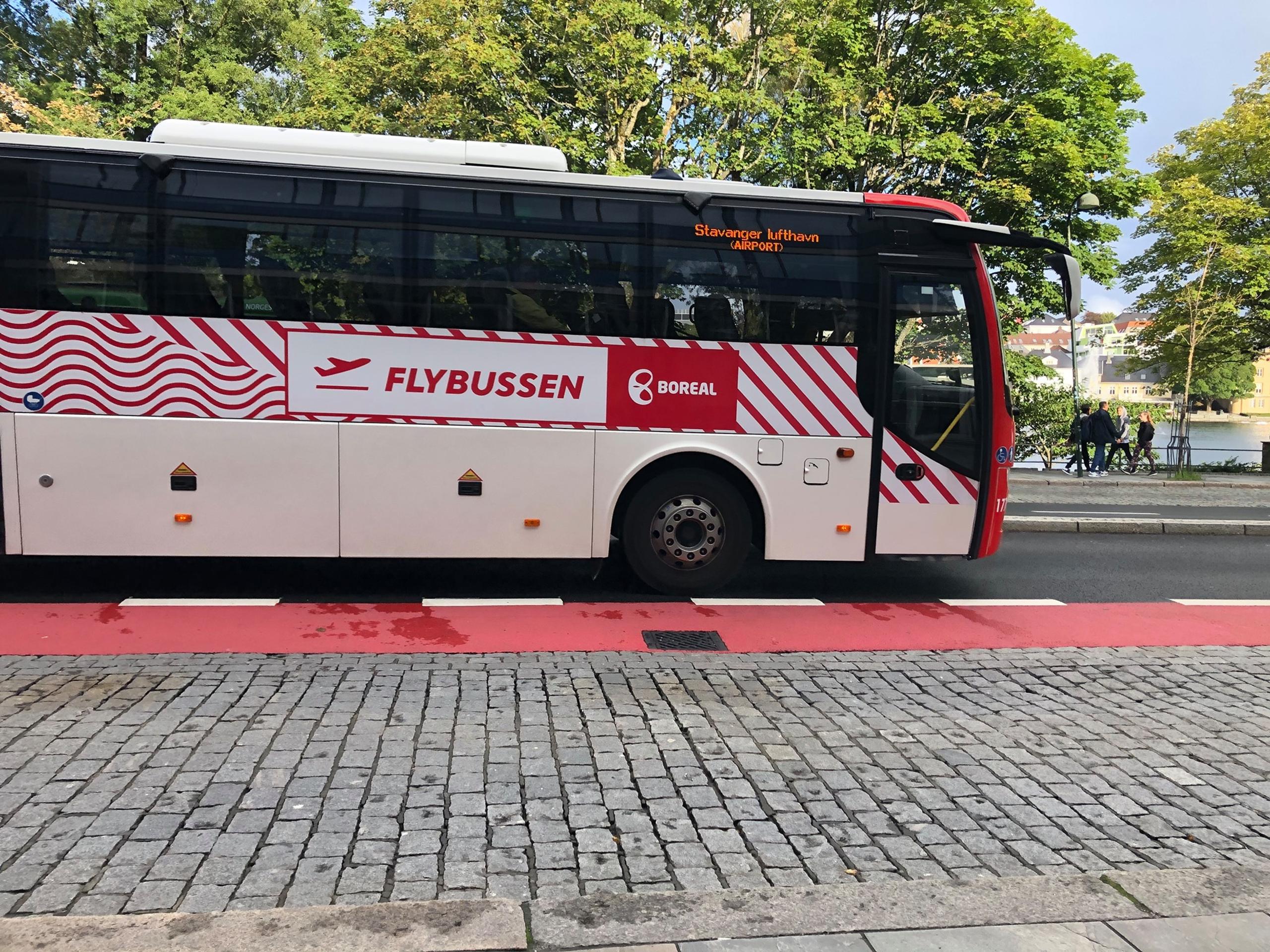 Airport Shuttle (Flybussen) Stavanger
